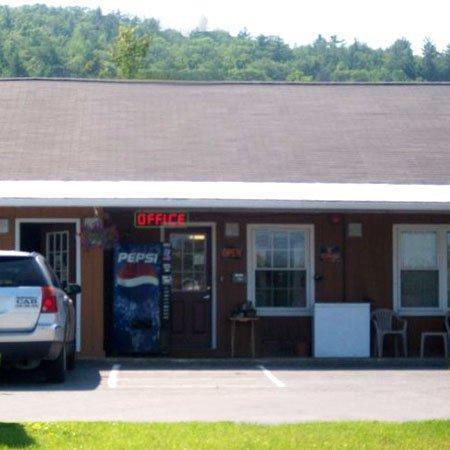 Budget Inn Whitehall Exterior photo